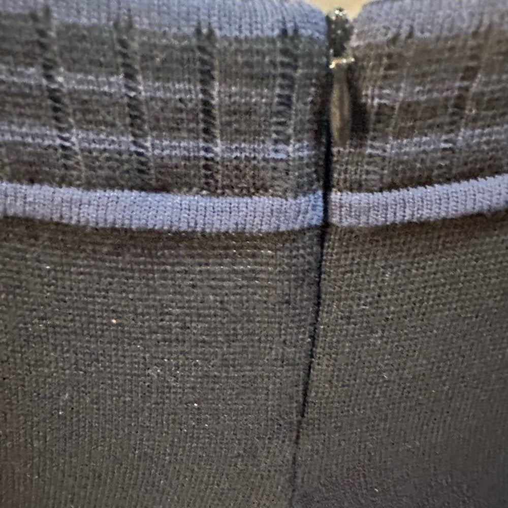 NWT SIZE M Sundays Navy Blue Women's Bermudas