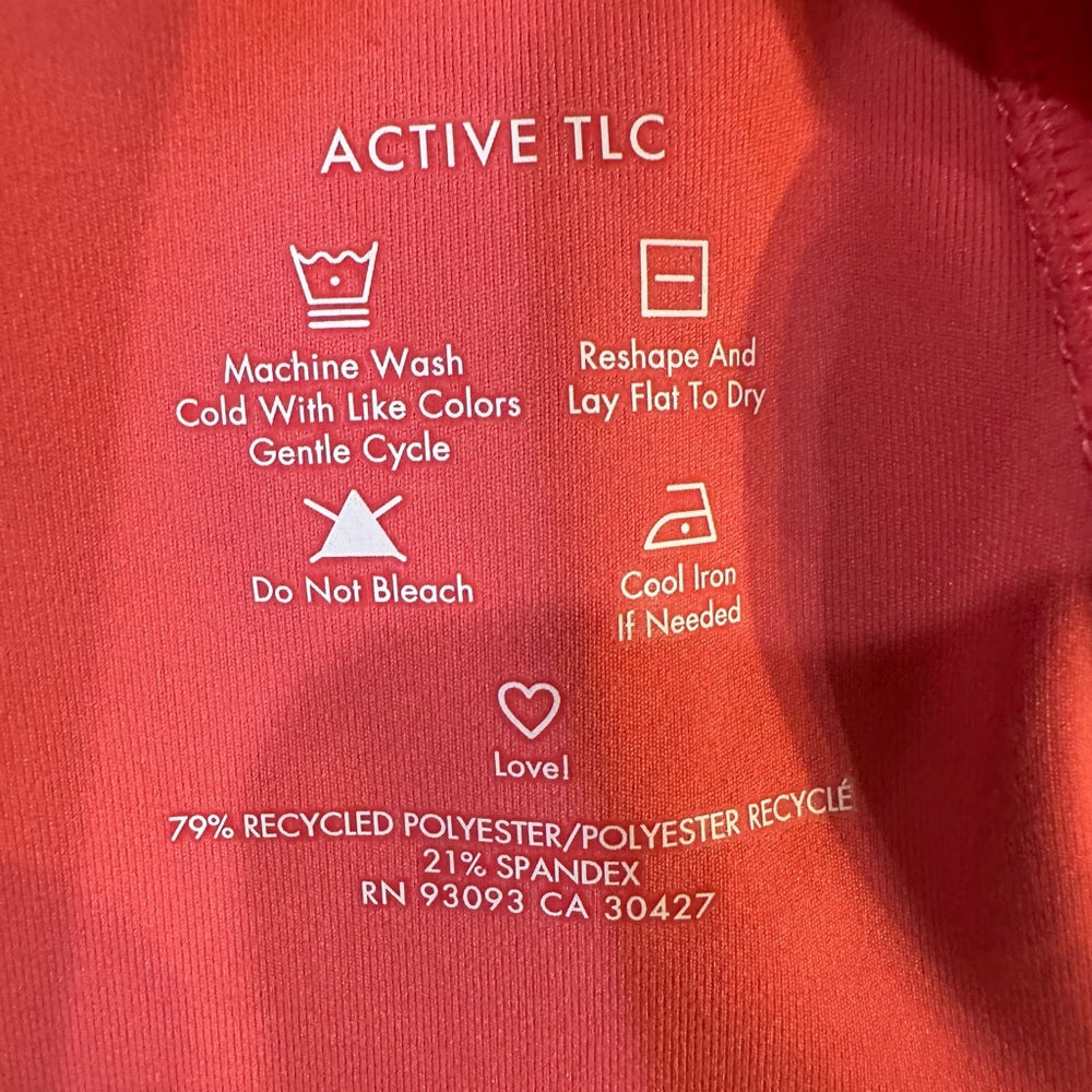 NWOT SIZE L NIC+ZOE Pink Crop Top