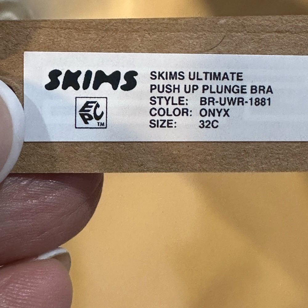 NWT SIZE 32C SKIMS Elegant Black Bra