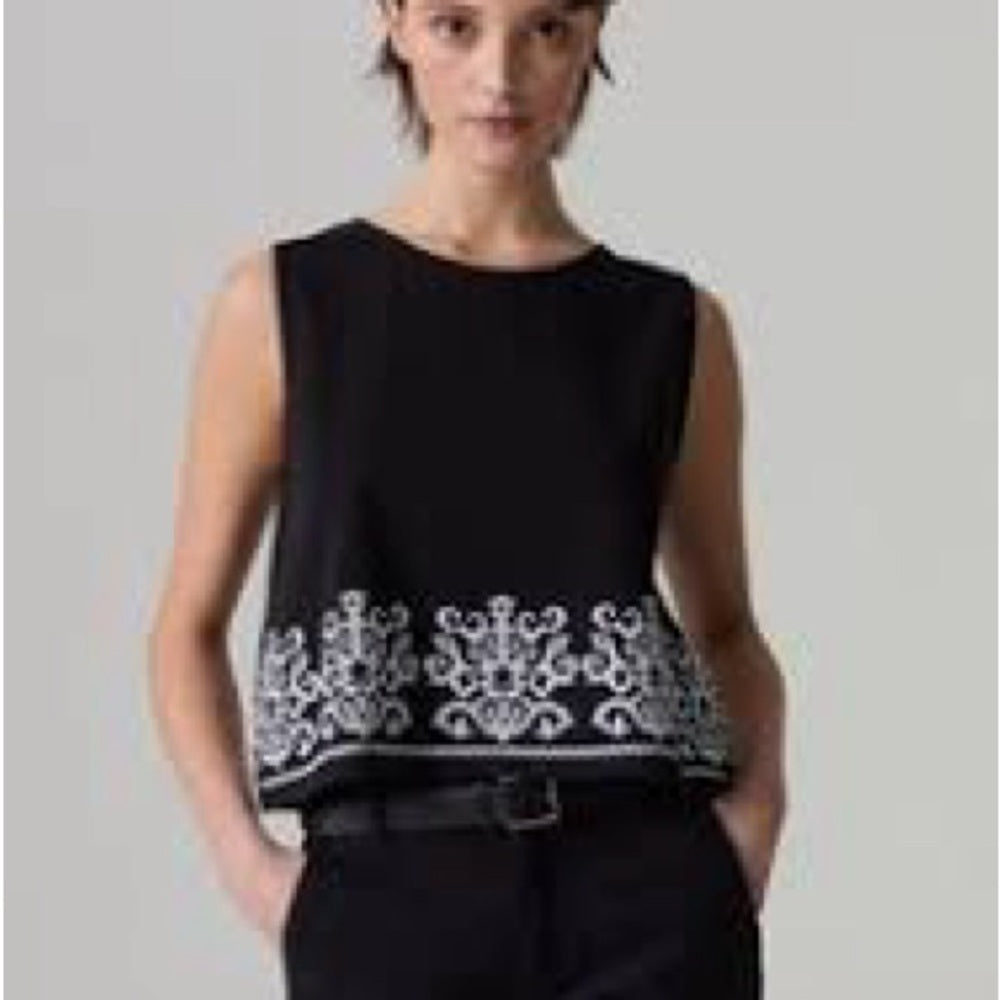 NWT SIZE XS Piombo Sleeveless Black Top with White Detailing