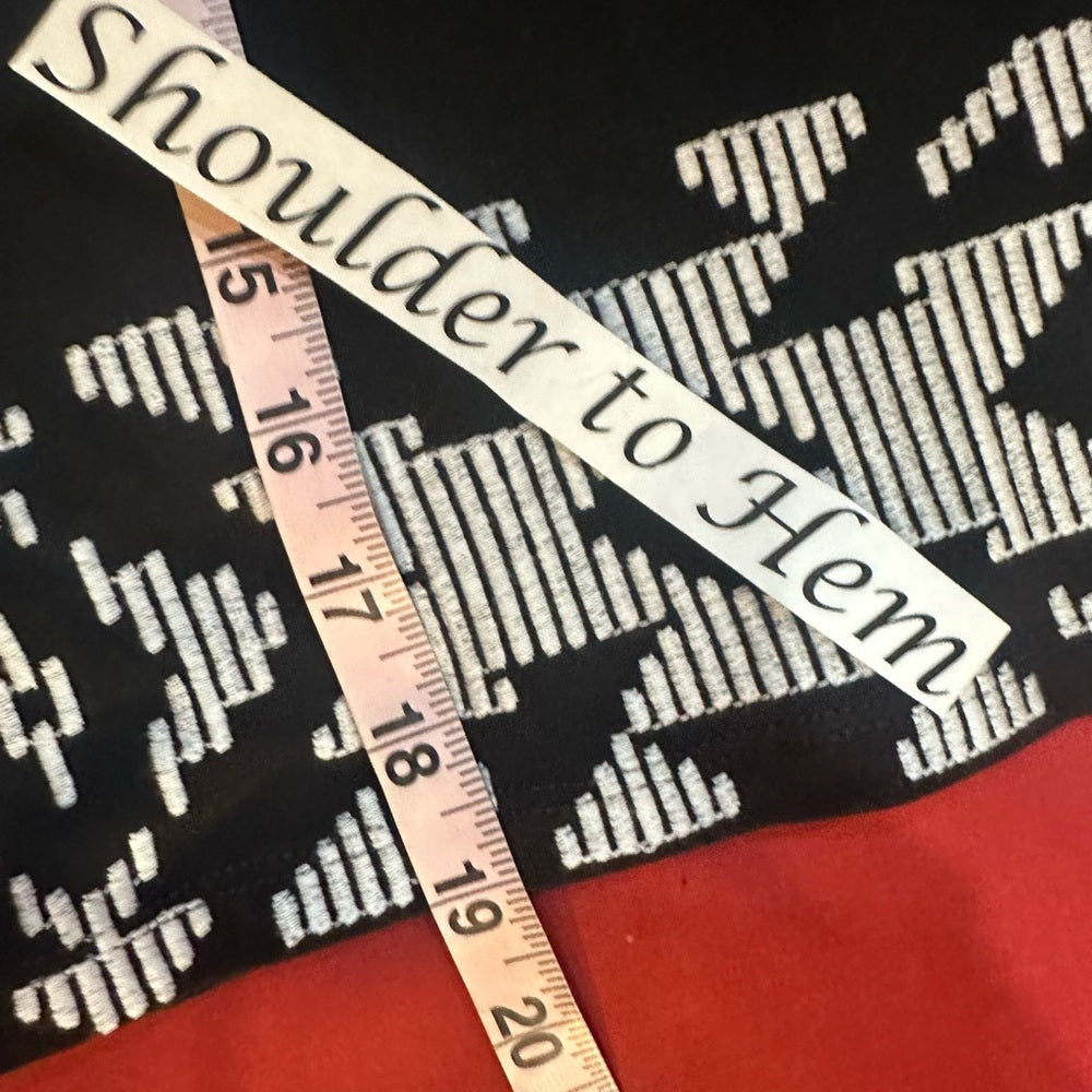 NWT SIZE XS Piombo Sleeveless Black Top with White Detailing