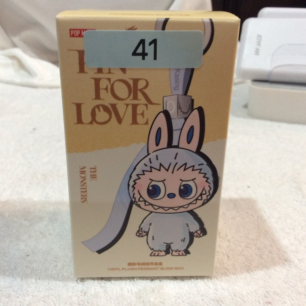 21.22..NEW IN BOX IPop Mart Monsters Blue Keychain