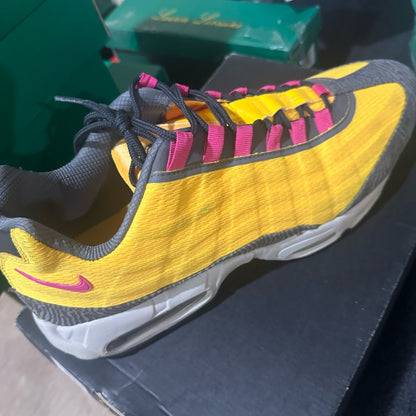 346. SIZE 13 Nike Air Max Yellow and Pink Sneakers