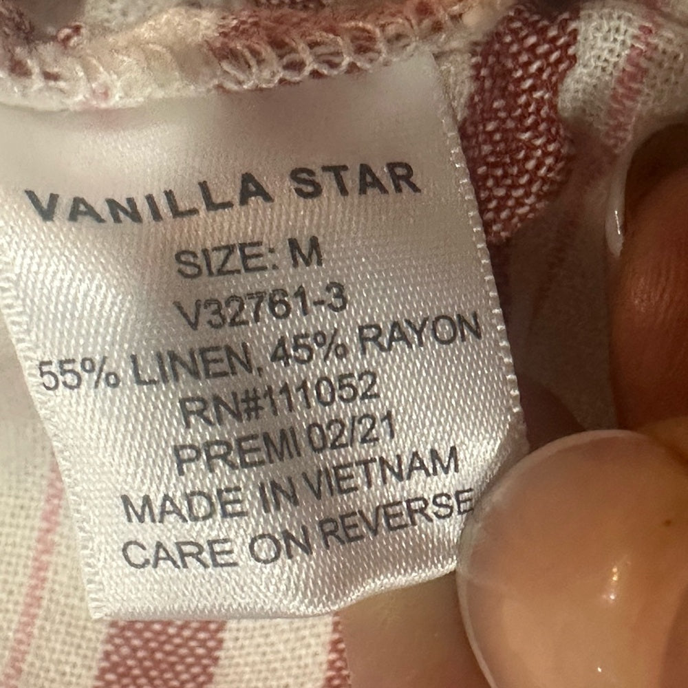 NWT SIZE M Vanilla Star High Waist Red and White Striped Shorts