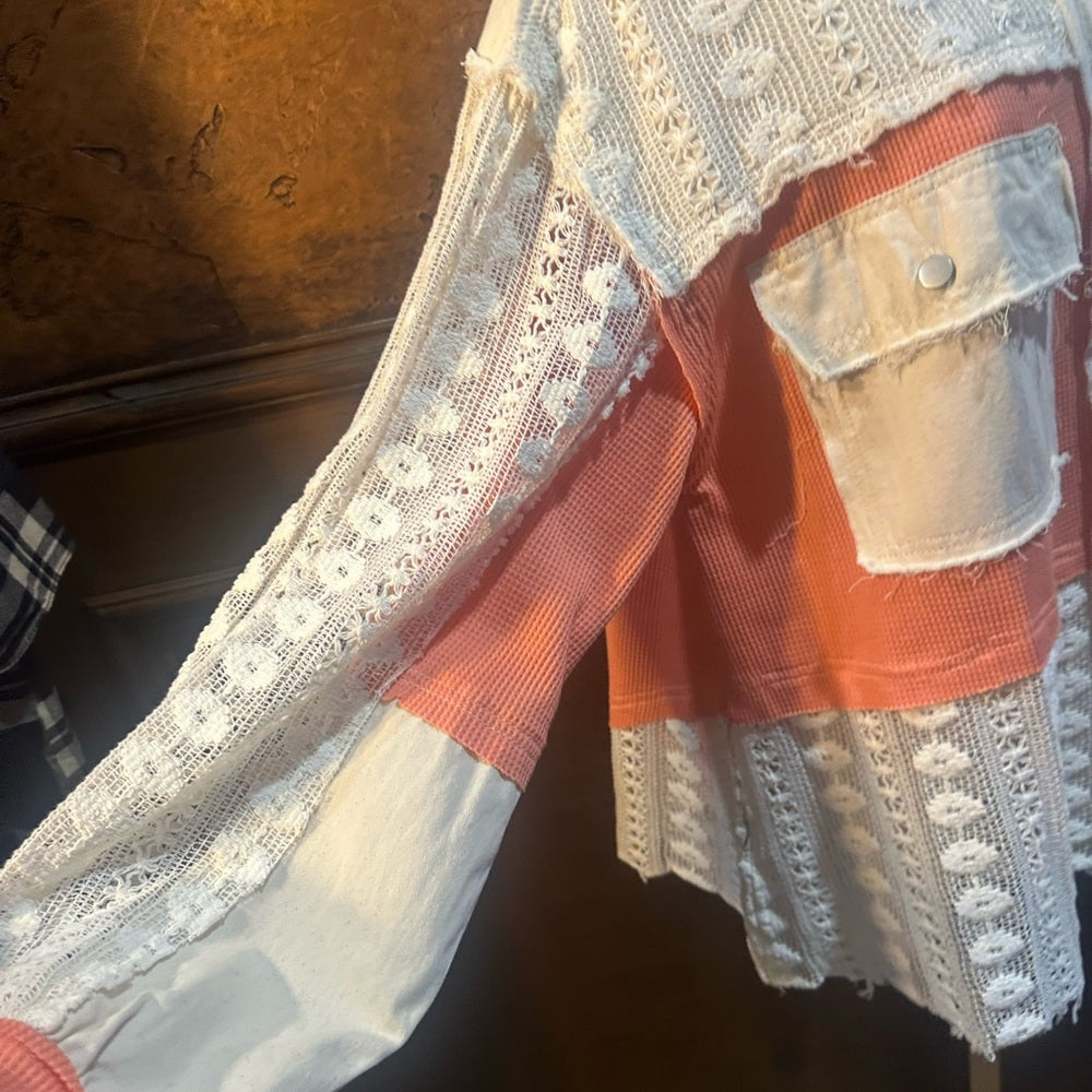NWOT SIZE S OVERSIZED WILL FIT UP TO A L POL Cream and Pink Button Down Shirt