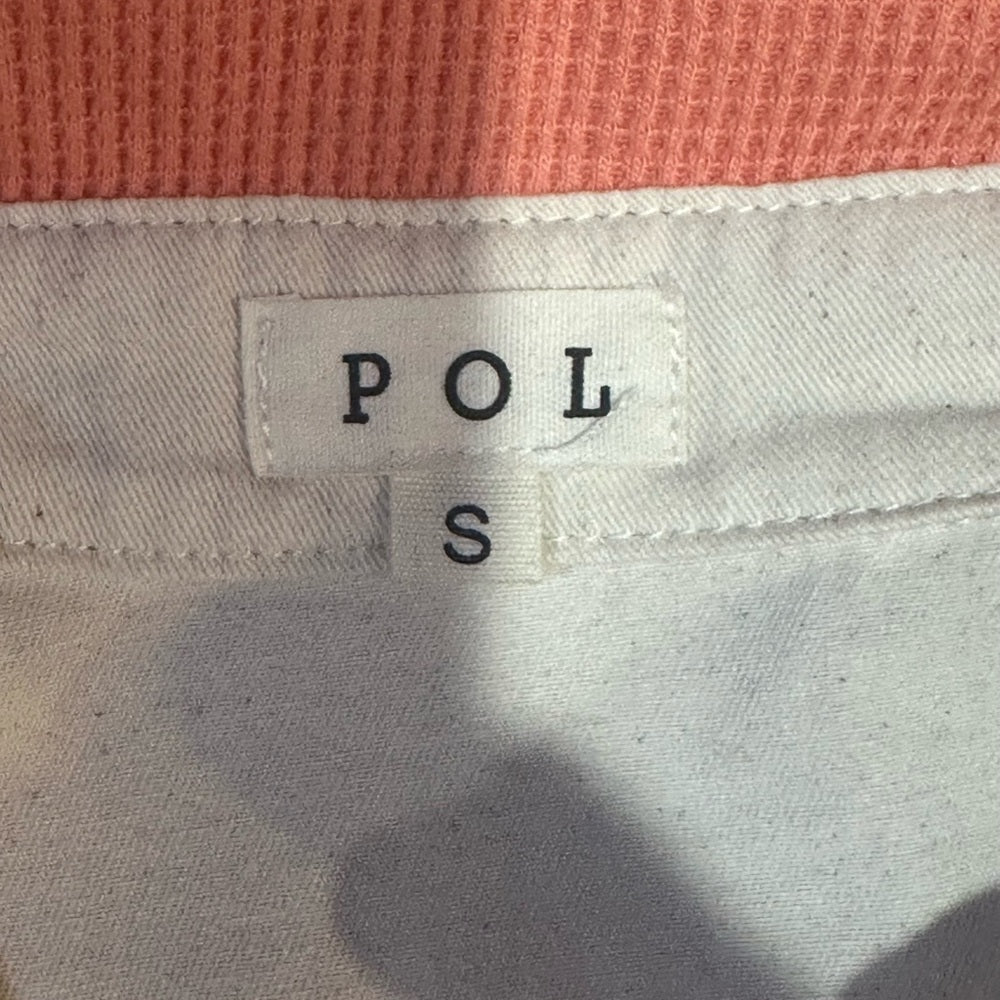 NWOT SIZE S OVERSIZED WILL FIT UP TO A L POL Cream and Pink Button Down Shirt